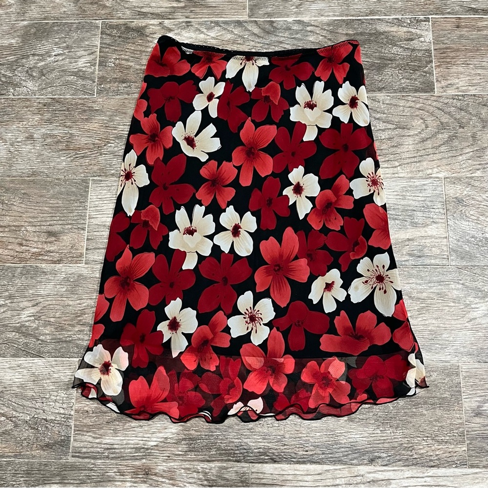 Red & White Floral Skirt